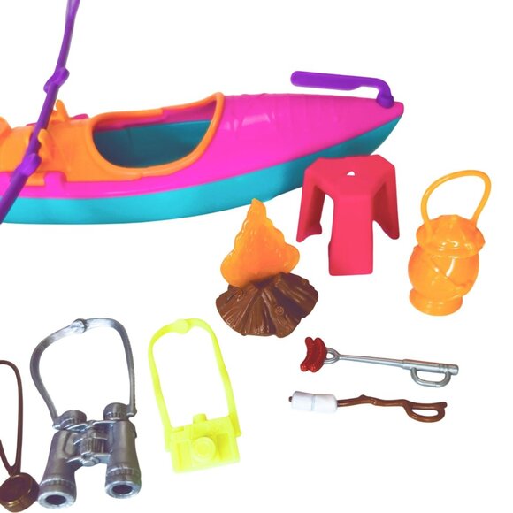 Barbie Team Stacie Camping Doll Playset Kayak Accessories 2022 - Picture 3 of 4
